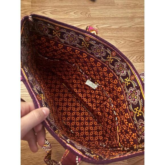 Vera Bradley Tote Bag - Picture 4 of 11